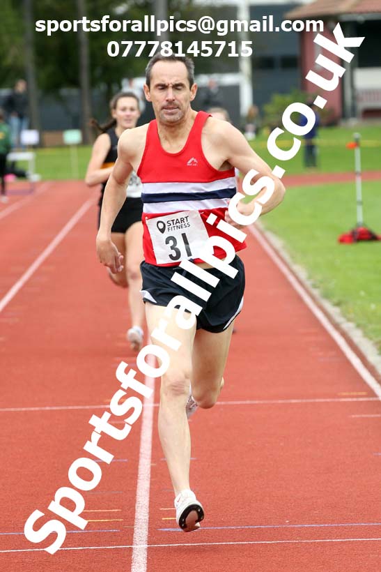 800 metres, NECAA Open Meeting, Morpeth, Sunday, September 27th. David T. Hewitson/Sports for All Pics